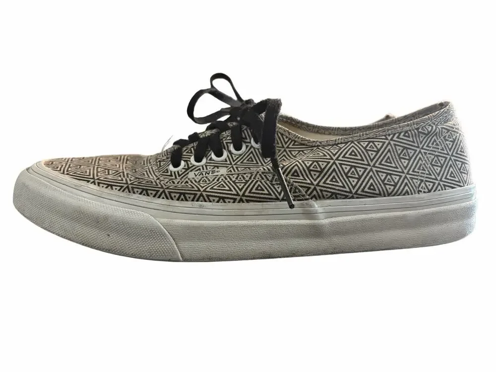 Vans Geometric Triangle Print Canvas Sneakers Women’s 8.5 Men’s 7